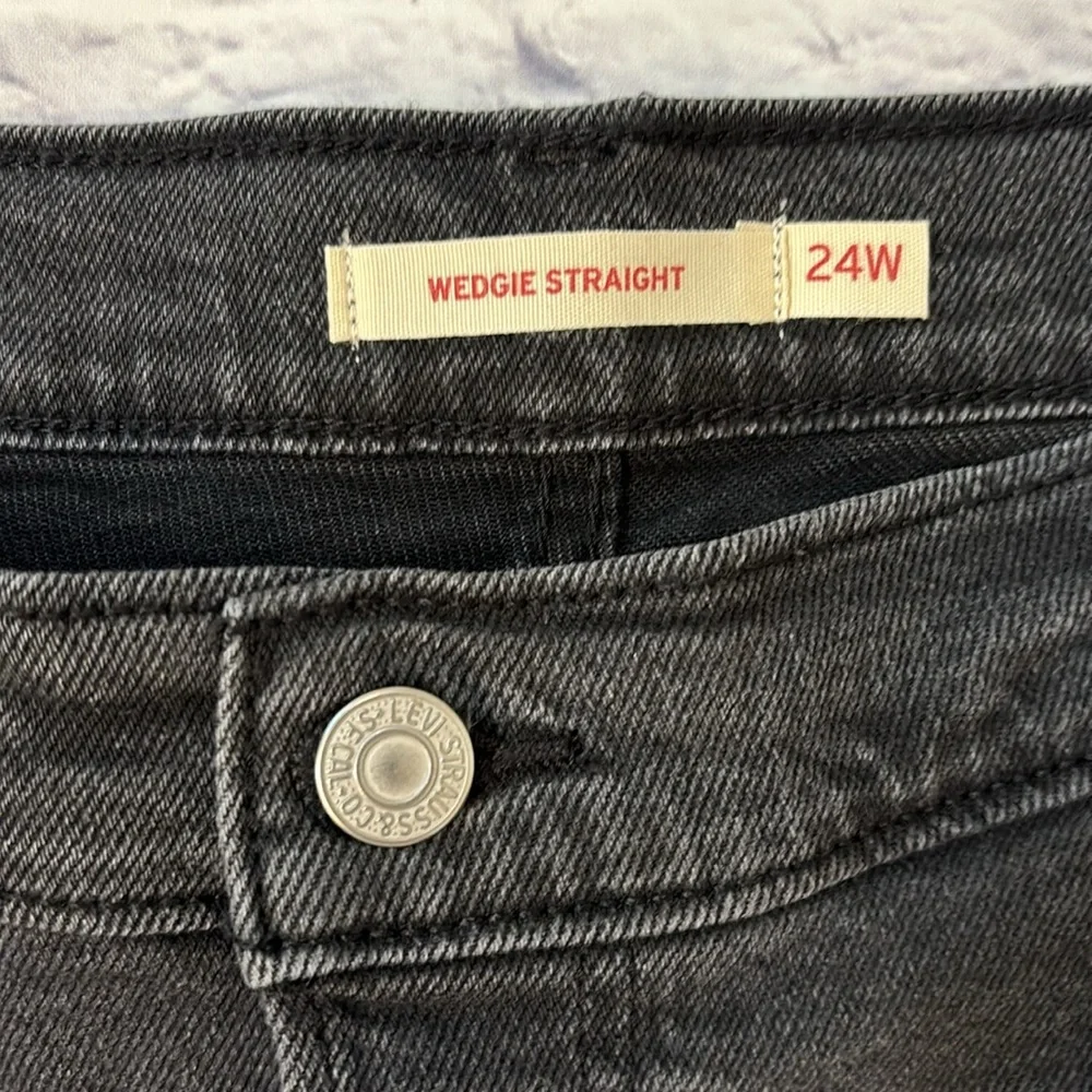Levi’s Wedgie Straight High Rise Black Denim Cropped Jeans Plus Size 24W NWT